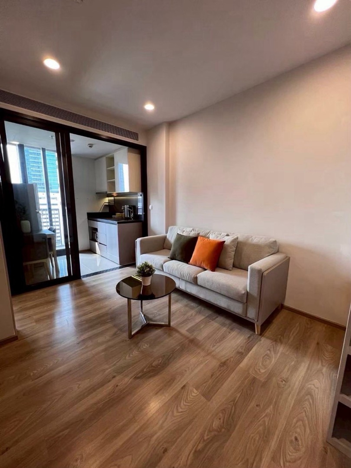 🔥Rent at Oka Haus 🔥1BR 1BR 🔥20,000🔥32sqm 🔥Floor12