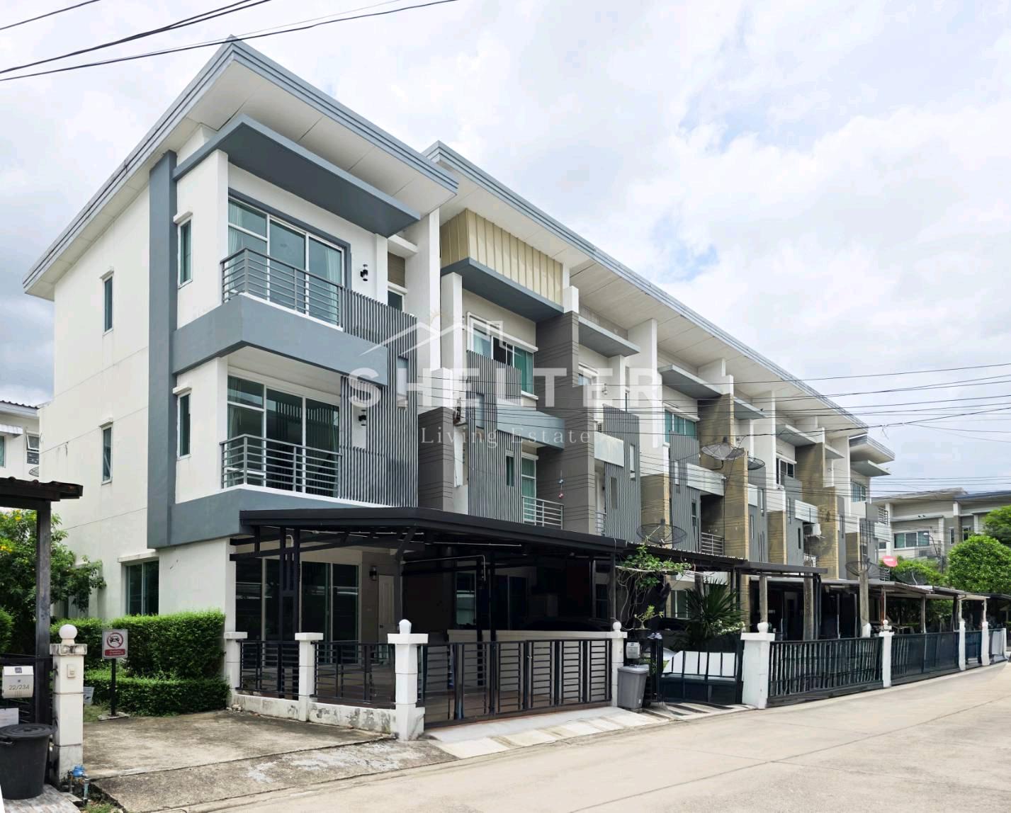 ✨ ขาย-เช่า หลังริม ใกล้รถไฟฟ้า /รร.นานาชาติ ทำเลกรุงเทพกรีฑา ราคาสุดพิเศษ! ✨ ขาย-เช่า หลังริม ใกล้รถไฟฟ้า /รร.นานาชาติ ทำเลกรุงเทพกรีฑา ราคาสุดพิเศษ!