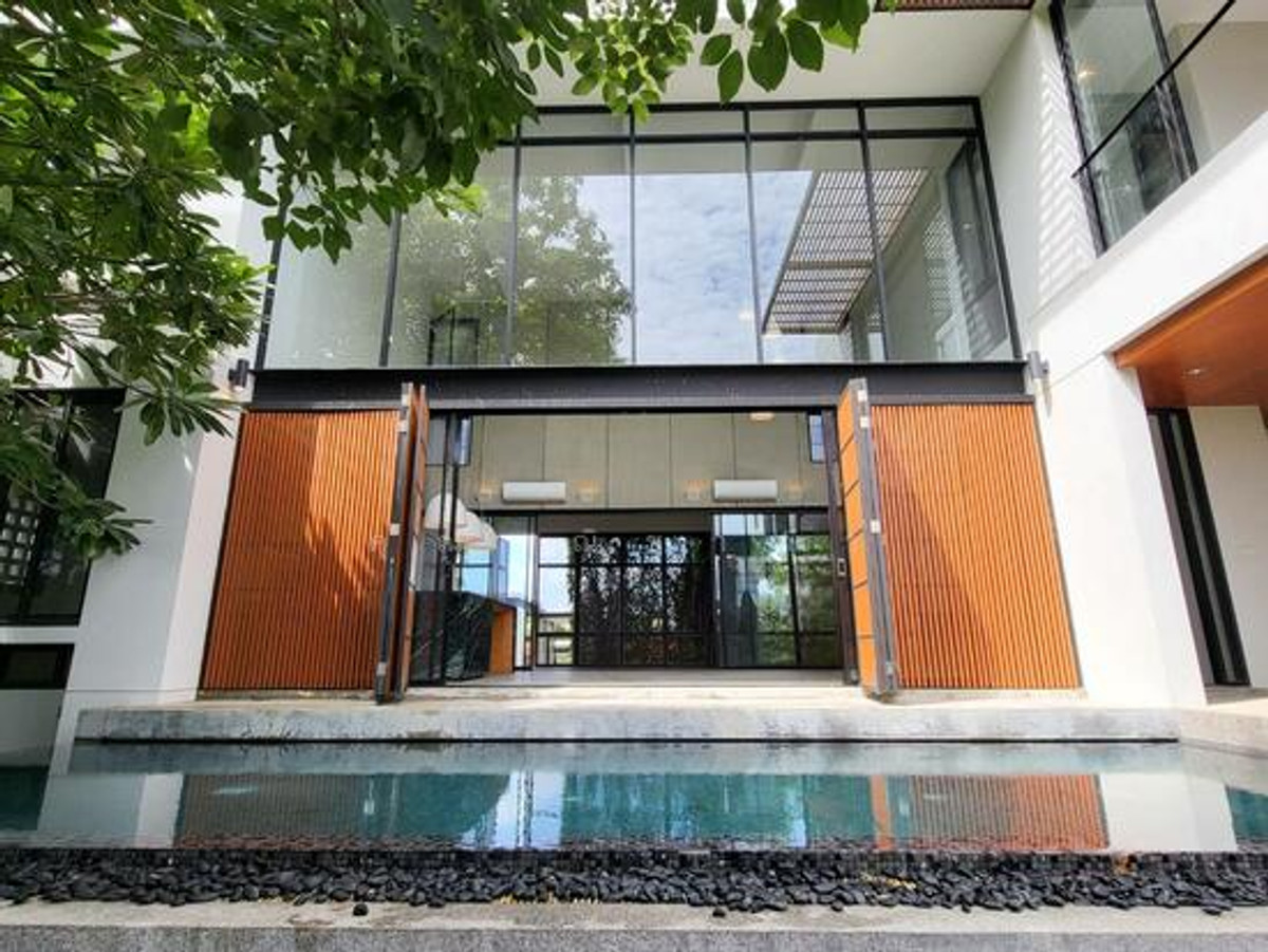ขายบ้านเดี่ยว พุทธมณฑลสาย 2 ขนาด 151.7 ตร.ว. บ้านโมเดิร์นลอฟท์ พร้อมสระว่ายน้ำ ราคา 22,000,000 บาท – รูปที่ 2