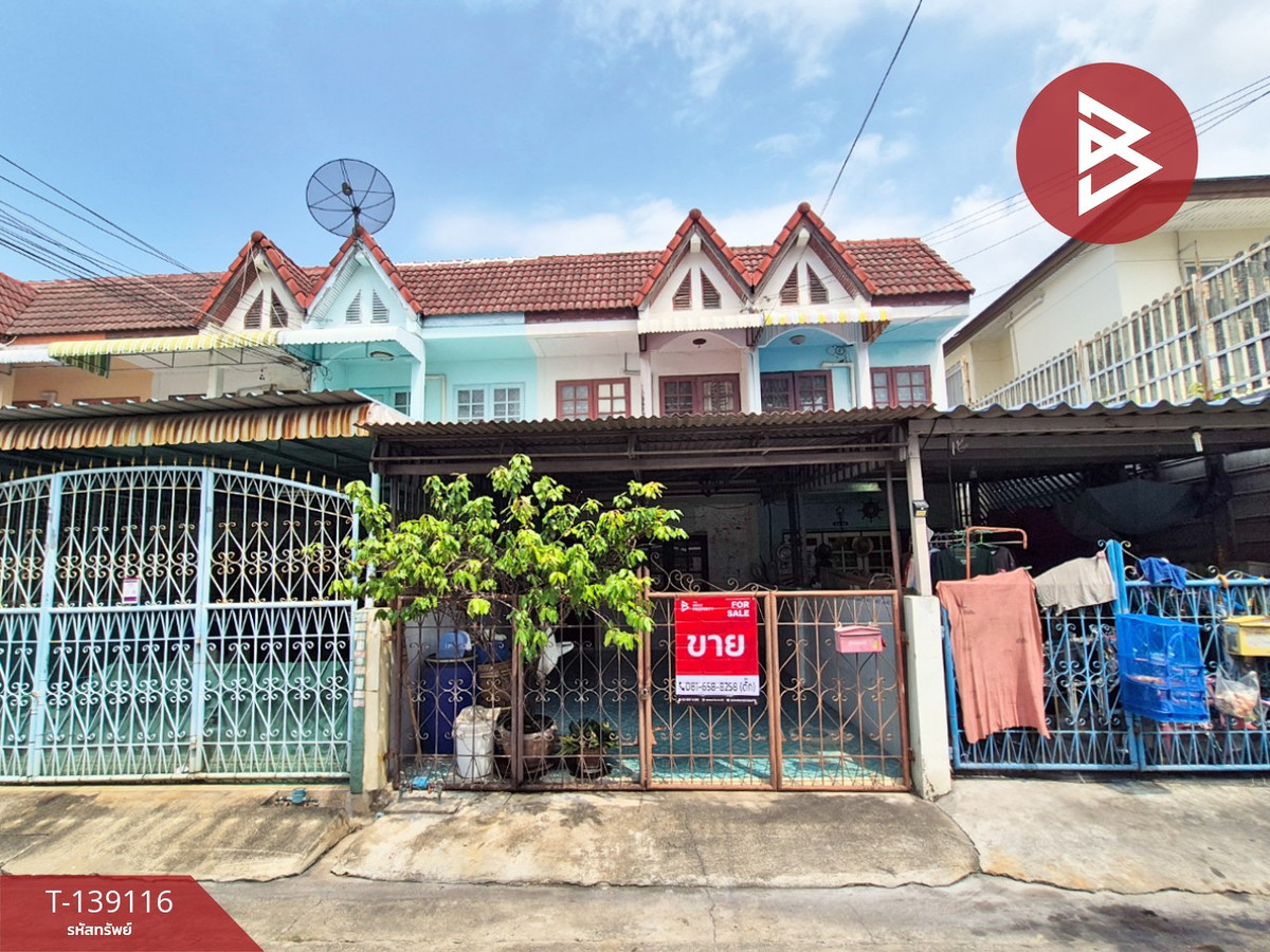 Townhouse for sale Napasiri Village, Bang Mueang, Samut Prakan, ready to move in. Townhouse for sale Napasiri Village, Bang Mueang, Samut Prakan, ready to move in.
