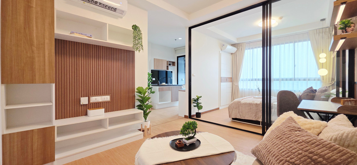: For sale J Condo Sathorn-Kanlapapruek Newly renovated condo Heart of Kanlapaphruek Ready to move in, city view, hot location, sky swimming pool, fitness center, fully equipped. : For sale J Condo Sathorn-Kanlapapruek Newly renovated condo Heart of Kanlapaphruek Ready to move in, city view, hot location, sky swimming pool, fitness center, fully equipped.