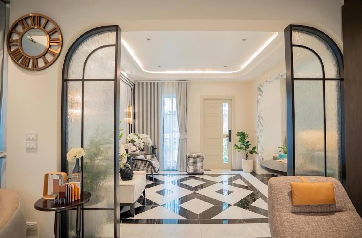 Pristine Condition: Luxury Home with Chanintr Furniture – Only 25.5MB
Pristine Condition: Luxury Home with Chanintr Furniture – Only 25.5MB