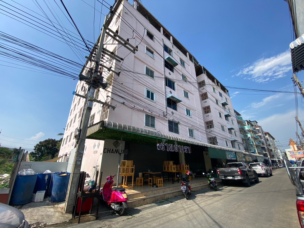 Dormitory for sale, 2 buildings, prime location, Navanakorn Industrial Estate, very high yield 12%++ per year | Cheapest price in this area, only 24 million baht!