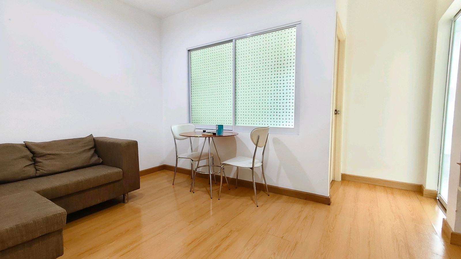 🔥 Spacious 1-Bedroom Condo 5-Min Walk to BTS Phra Khanong Only 15,000 THB/Month Life @ sukhumvit 65 🔥 Spacious 1-Bedroom Condo 5-Min Walk to BTS Phra Khanong Only 15,000 THB/Month Life @ sukhumvit 65