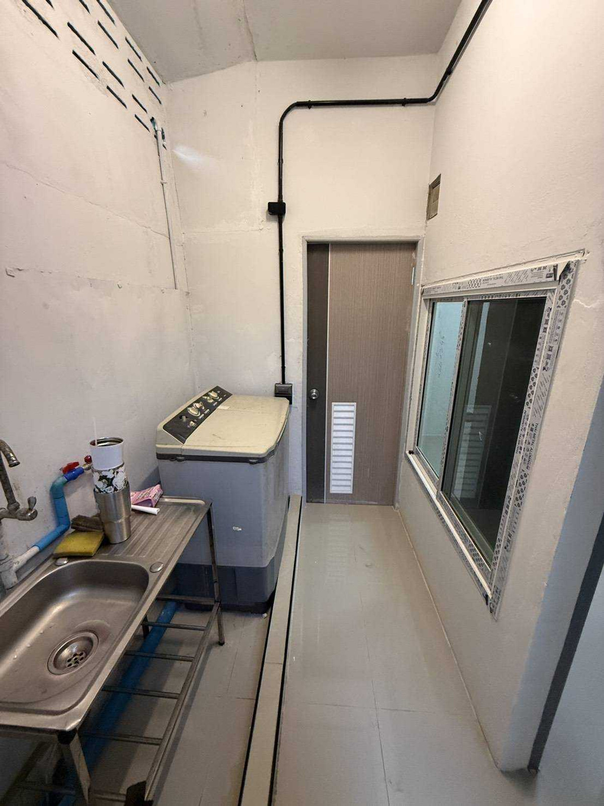 Newly renovated townhouse, 3 bedrooms, 3 bathrooms, Tesakhan Village project. – รูปที่ 4