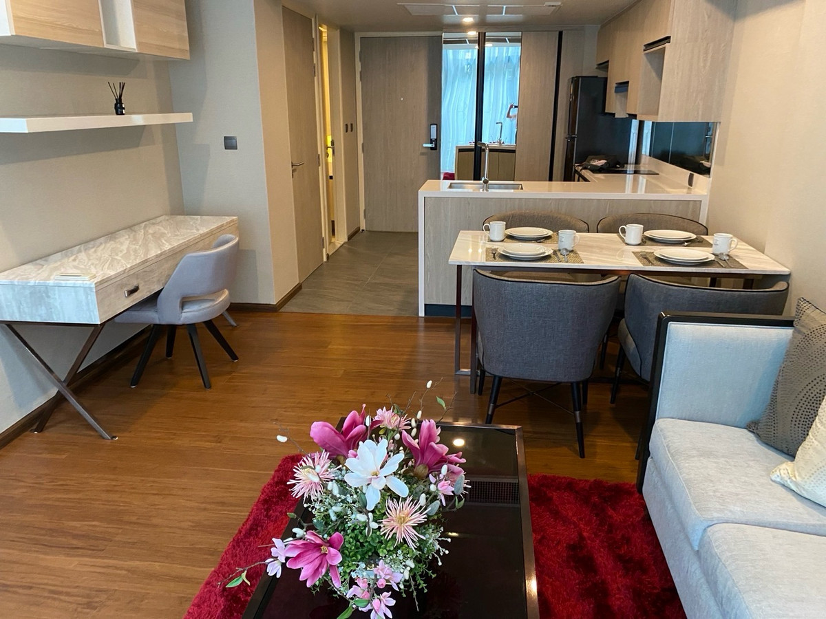 Na Vara Residence | Duplex 2 ชั้น สไตล์บ้าน ใจกลางเมืองหลังสวน ห้องใหญ่ 72 ตรม !!  – รูปที่ 3
