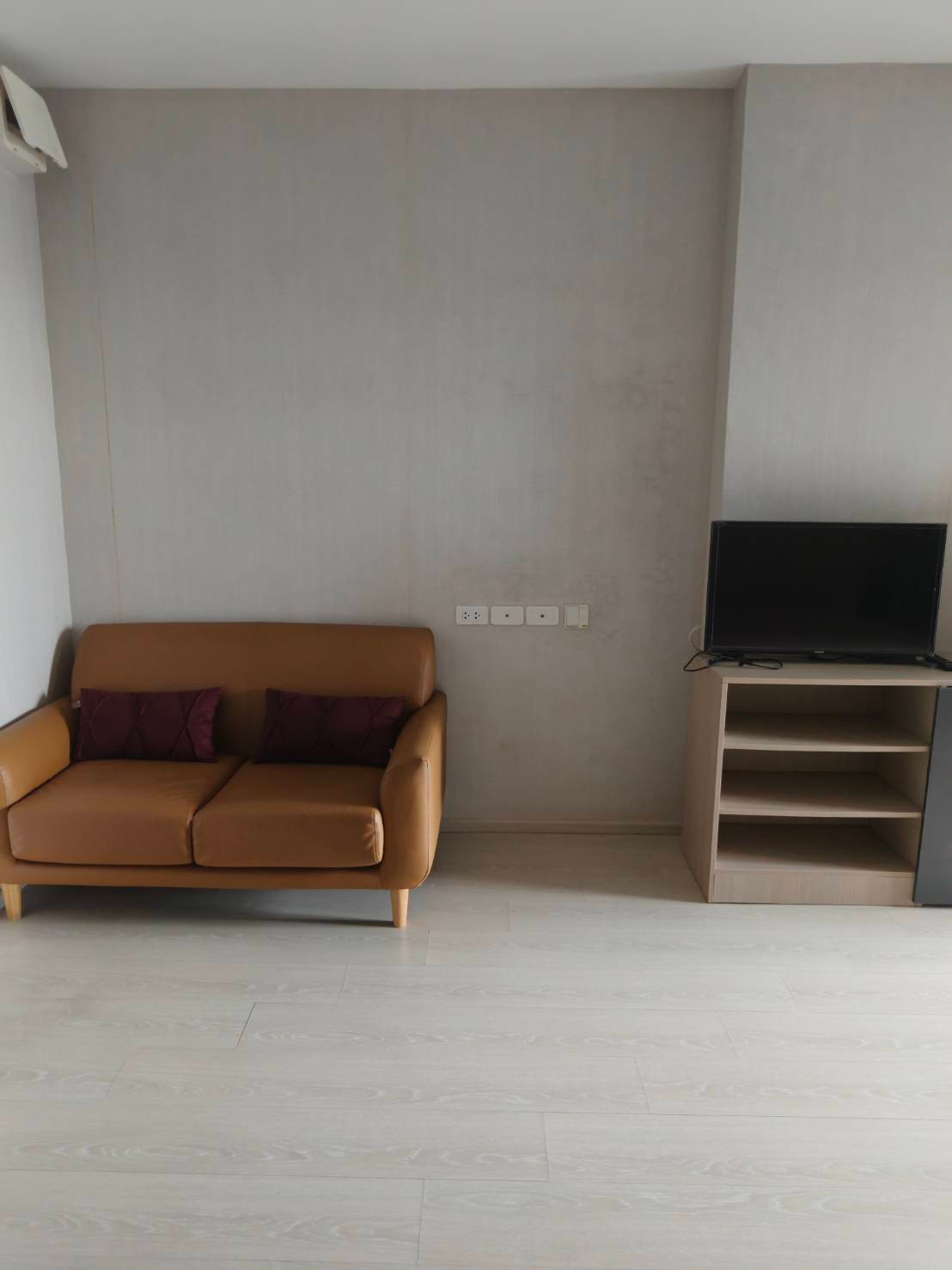 โครงการ : IDEO Sukhumvit 115 (ไอดีโอ สุขุมวิท 115)  ชั้น 35 ขนาด 27 ตร.ม.  ห้องพร้อมเฟอร์นิเจอร์และเครื่องใช้ไฟฟ้าครบครัน มีเครื่องซักผ้า – รูปที่ 3