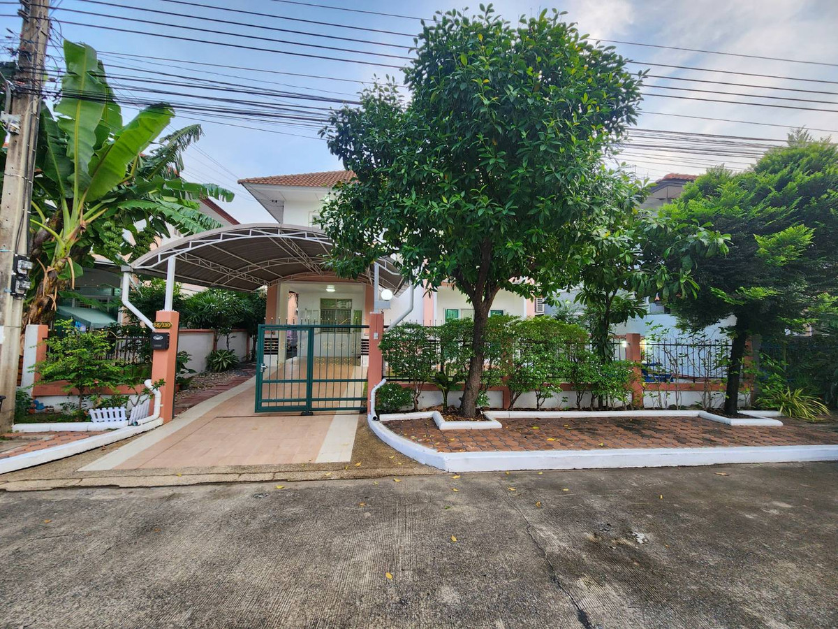Single house for rent, Baan Burirom Wongwaen - Pinklao, near Bang Yai Hospital, only 8 minutes.