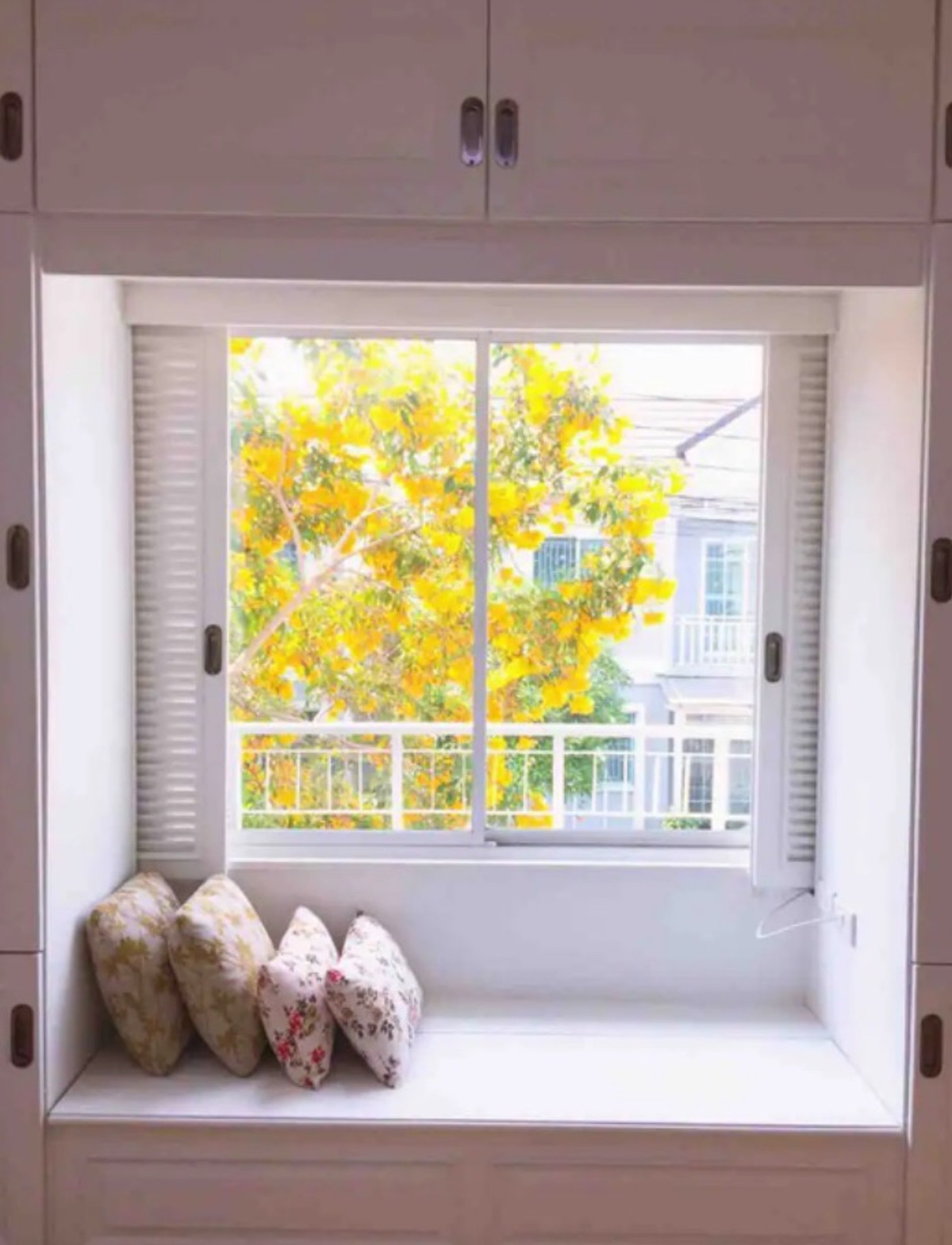 House for sale, Areeya The Village Village, Tiwanon, village next to the Chao Phraya River.