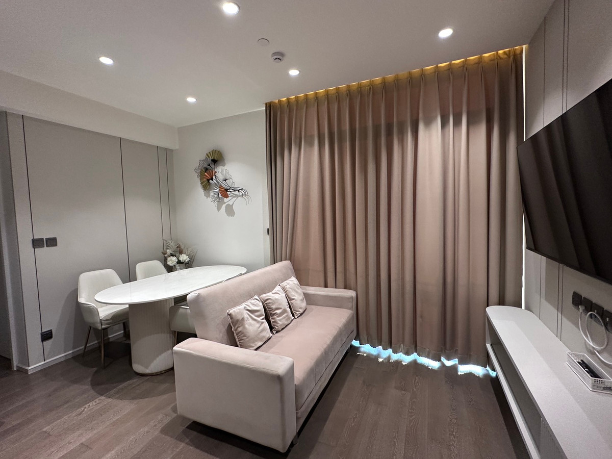 ขายและให้เช่าคอนโด MUNIQ Sukhumvit 23 (มิวนีค สุขุมวิท 23)  ----- เลี้ยงสัตว์ได้เปิดเผย-------