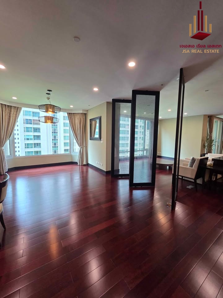 ✨ For Rent: The Park Chidlom Condo ✨ 💰 Only 180,000 thb/month ✨ For Rent: The Park Chidlom Condo ✨ 💰 Only 180,000 thb/month