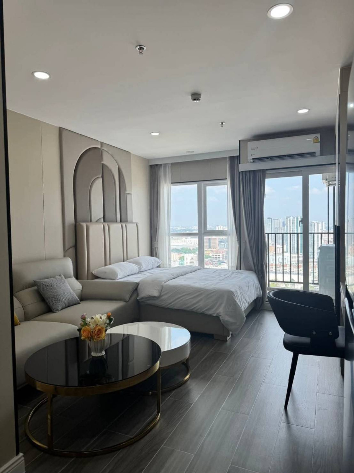 Condo for rent Supalai Veranda Ramkhamhaeng, fully built-in, beautiful.