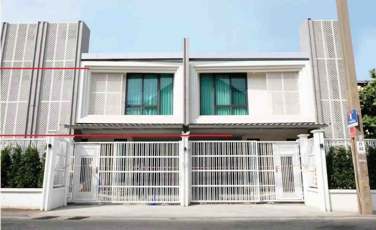 Premium TownHoume for rent, Phromphong (BTS Phromphong 1.5km)