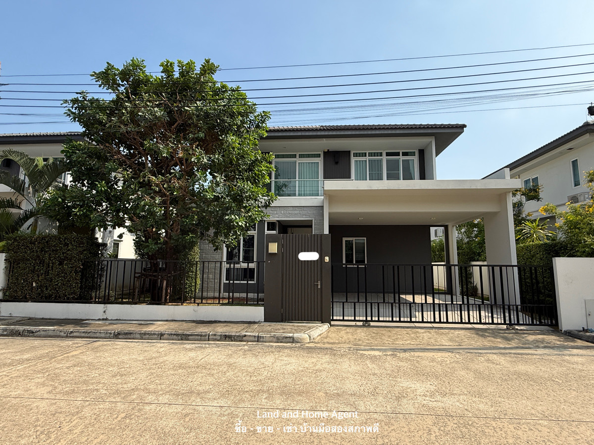 House for Rent Mantana 2 Bangna KM.7 village, already to move. Next to Mega Bangna House for Rent Mantana 2 Bangna KM.7 village, already to move. Next to Mega Bangna