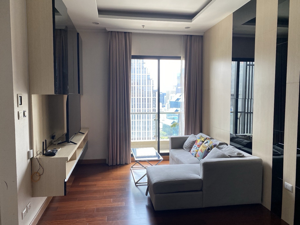 Supalai Elite Sathorn Suanplu 2bed 45,000 call/line 0886166564