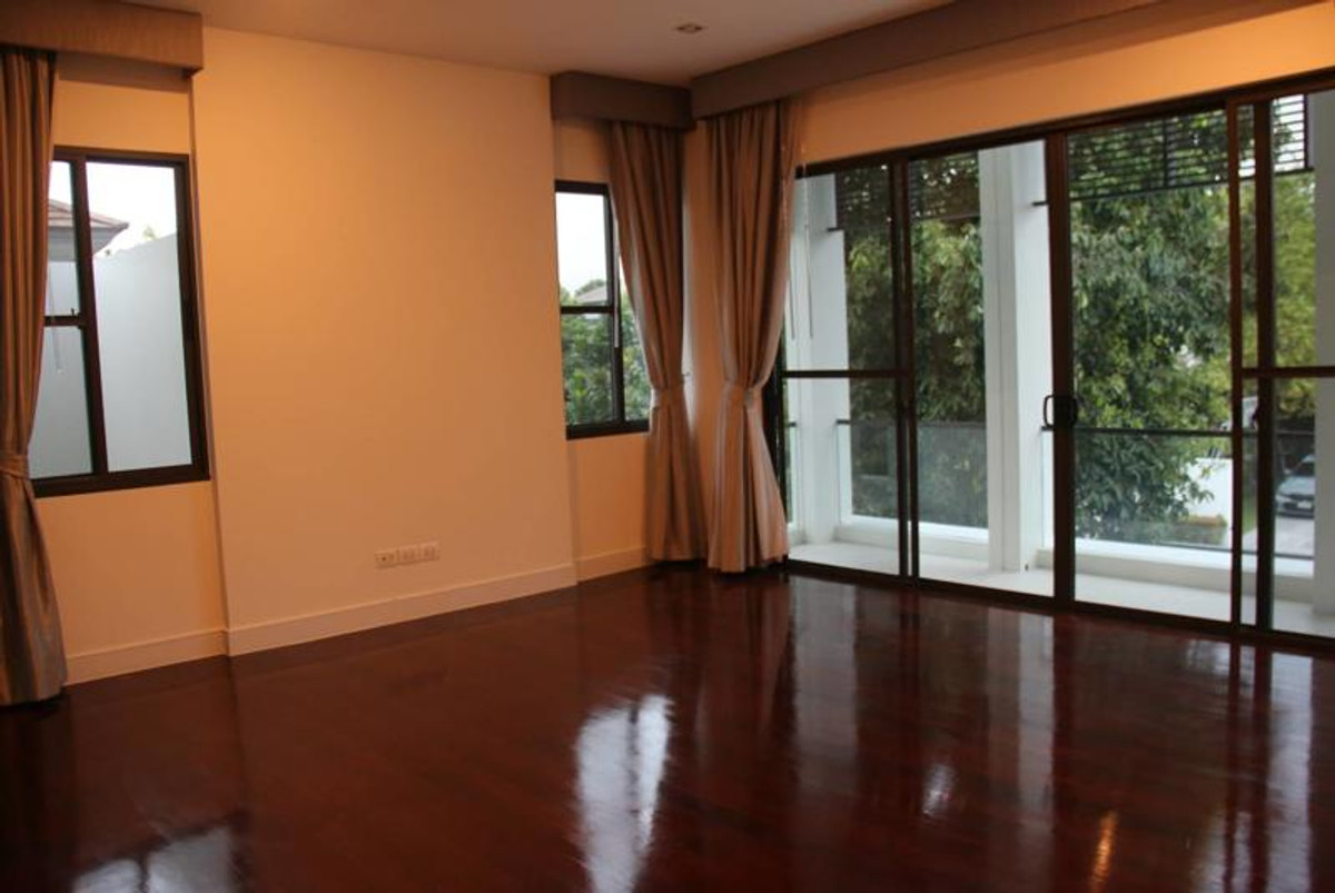 บ้านเดี่ยว 2 ชั้น หมู่บ้านลดาวัลย์ รัตนาธิเบศร์ – รูปที่ 3