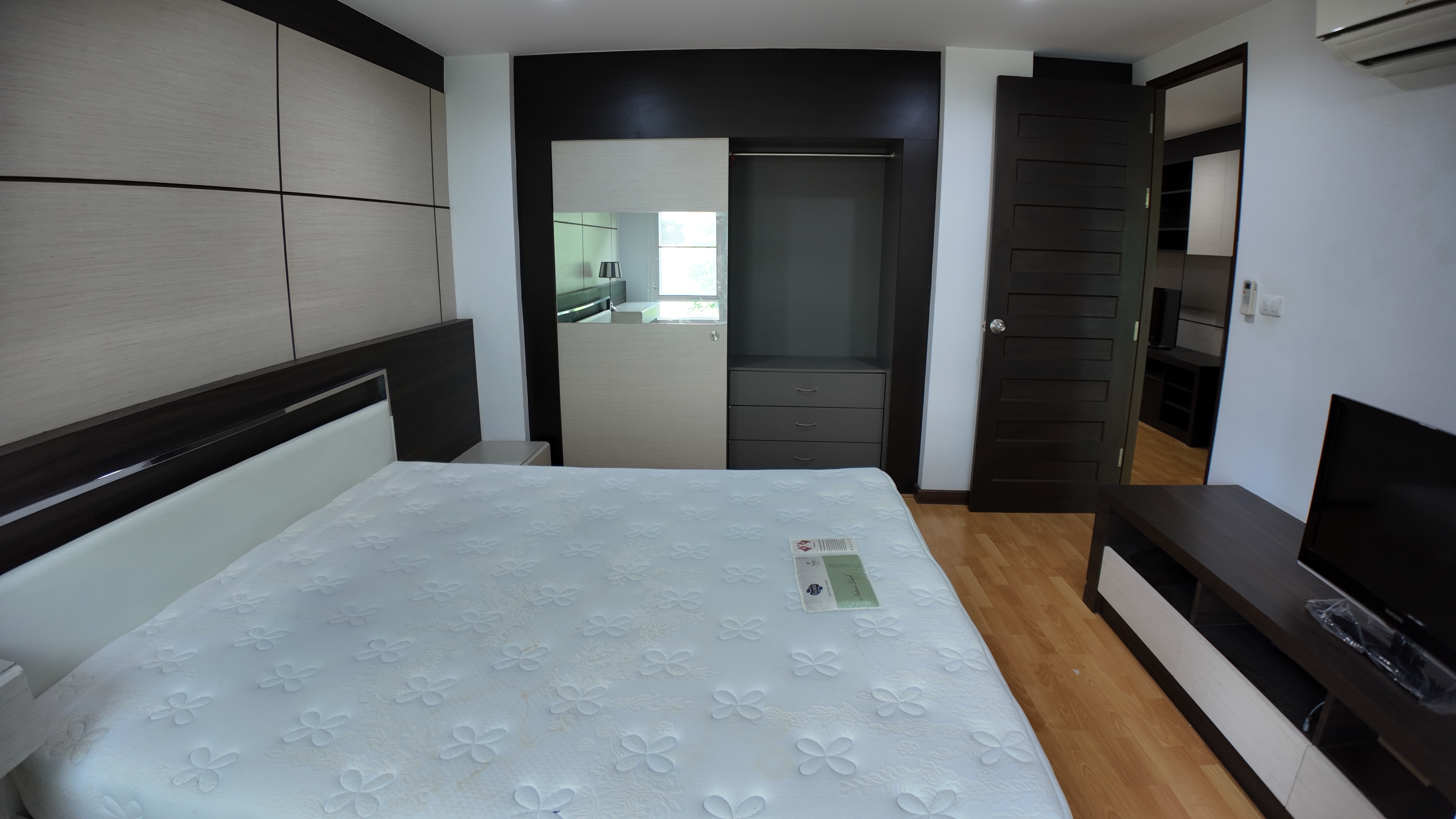 ให้เช่า the amethyst 39 (1 ห้องนอน 1 ห้องน้ำ 51.31 ตรม) ให้เช่า the amethyst 39 (1 ห้องนอน 1 ห้องน้ำ 51.31 ตรม)