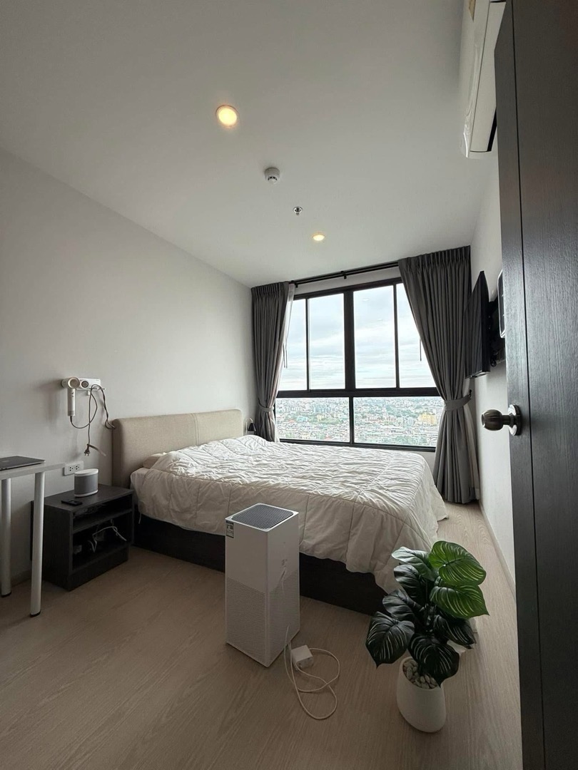 Condo for rent: Elio Del Nest #Building B, 23rd floor, size 34.5 sq m, room with view of 2 pools, bathroom in the bedroom. Because it's a corner room and the kitchen is closed. Condo for rent: Elio Del Nest #Building B, 23rd floor, size 34.5 sq m, room with view of 2 pools, bathroom in the bedroom. Because it's a corner room and the kitchen is closed.