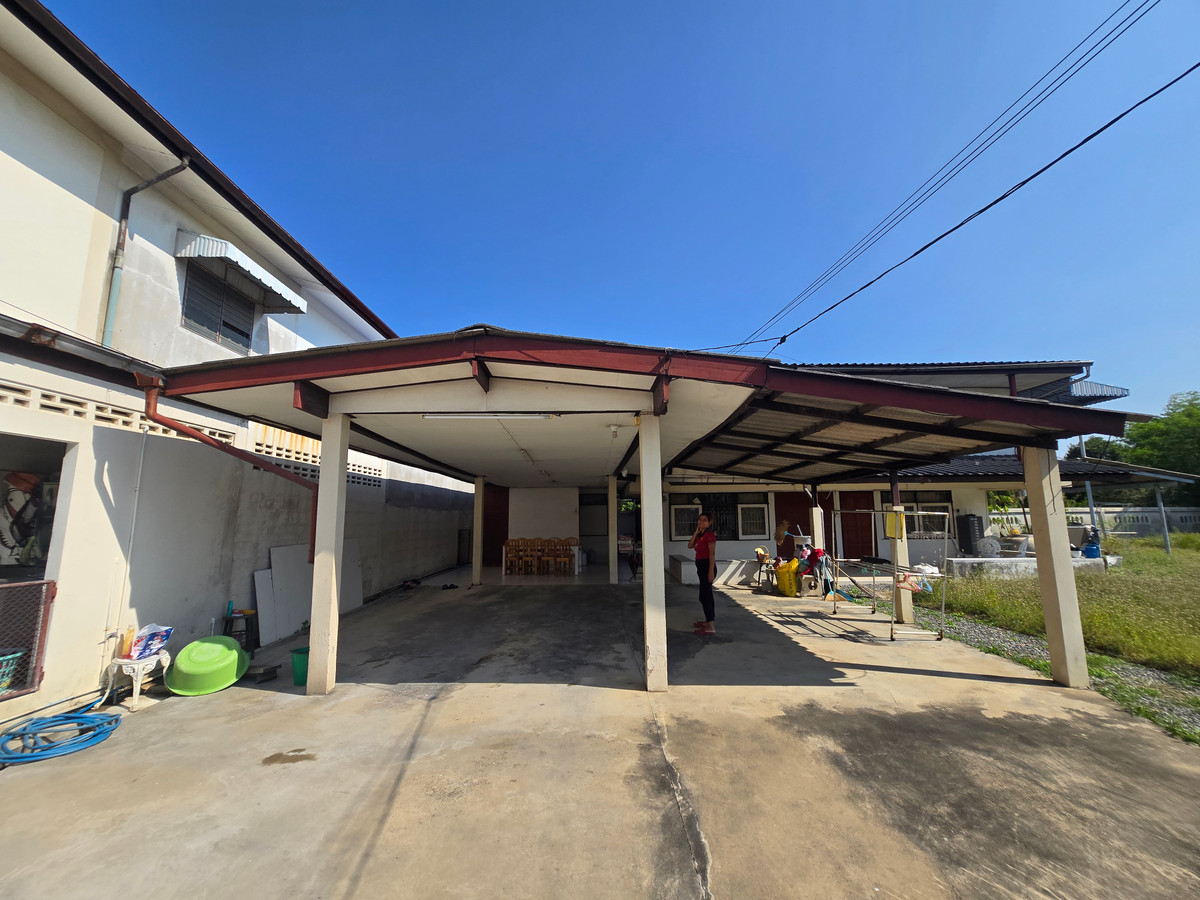 🏠 ด่วน! บ้านพร้อมที่ดินแปลงใหญ่ 203 ตรว. หลังโรงเรียนยอแซฟ ซอยหมอศรี สามพราน จ.นครปฐม ทำเลดี ไม่แพง 🏠 ด่วน! บ้านพร้อมที่ดินแปลงใหญ่ 203 ตรว. หลังโรงเรียนยอแซฟ ซอยหมอศรี สามพราน จ.นครปฐม ทำเลดี ไม่แพง