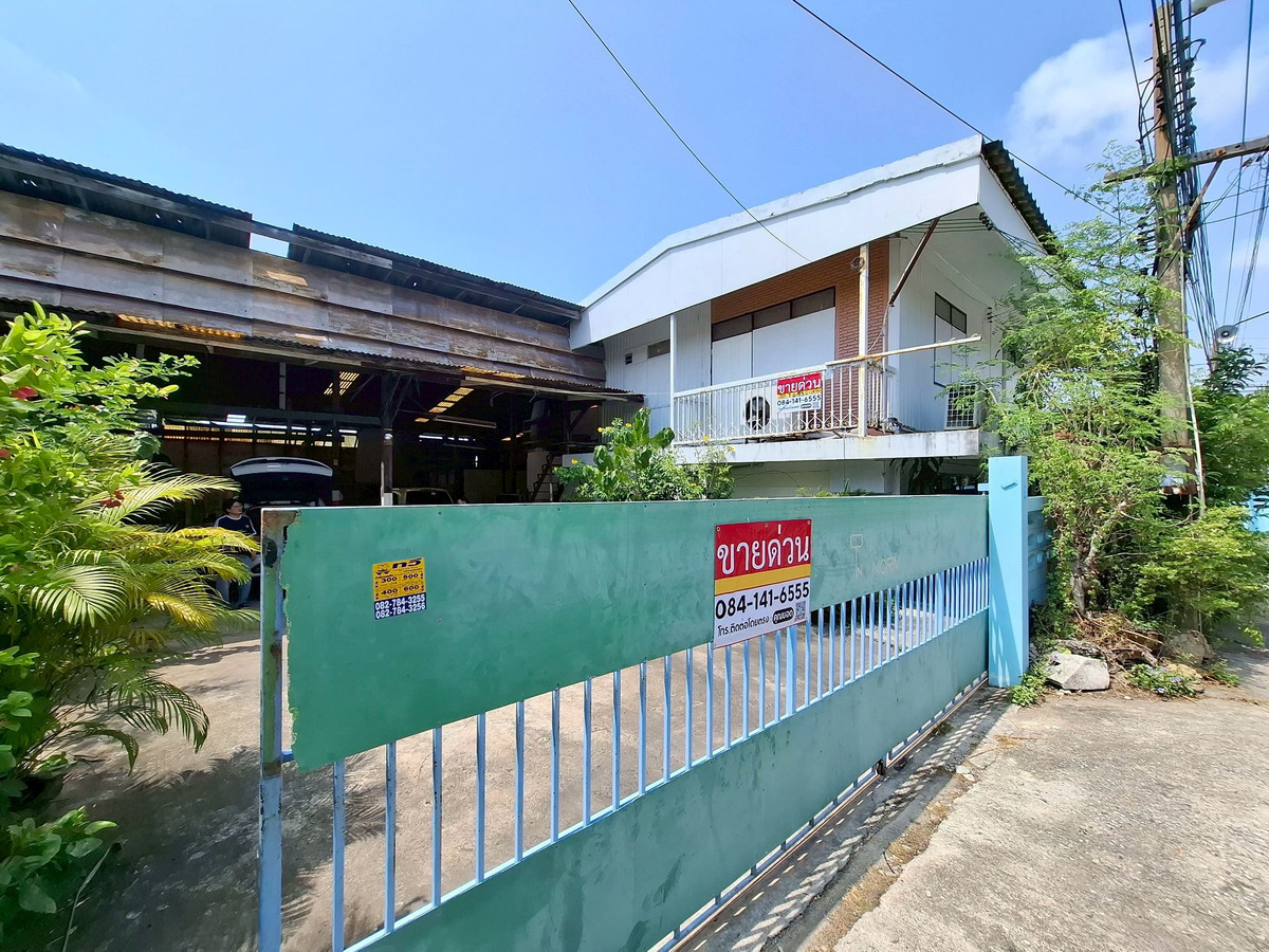 Warehouse building with structures near the BTS Green Line (Pak Nam Station), Soi 8, Moo 4, Sai Luat Soi, Samut Prakan Municipality, Pak Nam Subdistrict, Mueang Samut Prakan District, Samut Prakan. ⚡Cheap Price! 15,000,000 Baht⚡ – รูปที่ 4