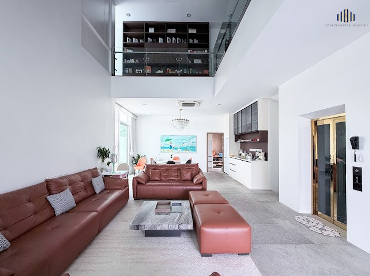 เพียง 200 เมตรจากปากซอย ! บ้านใหม่ หลังมุม 84 ตร.วา ! ขายบ้านเดี่ยวหรู 3 ชั้นพร้อมลิฟต์พรีเมียม ย่านพระราม 9 ซอย 55 ! 4 นอน 5 น้ำ 4 จอด พร้อมห้องแม่บ้าน !ใกล้เดอะไนท์ , รพ.สมิตติเวช และโรงเรียนนานาชาติ ไบร์ตัน ,เวลลิงตัน ! ด่วนมาก – รูปที่ 3