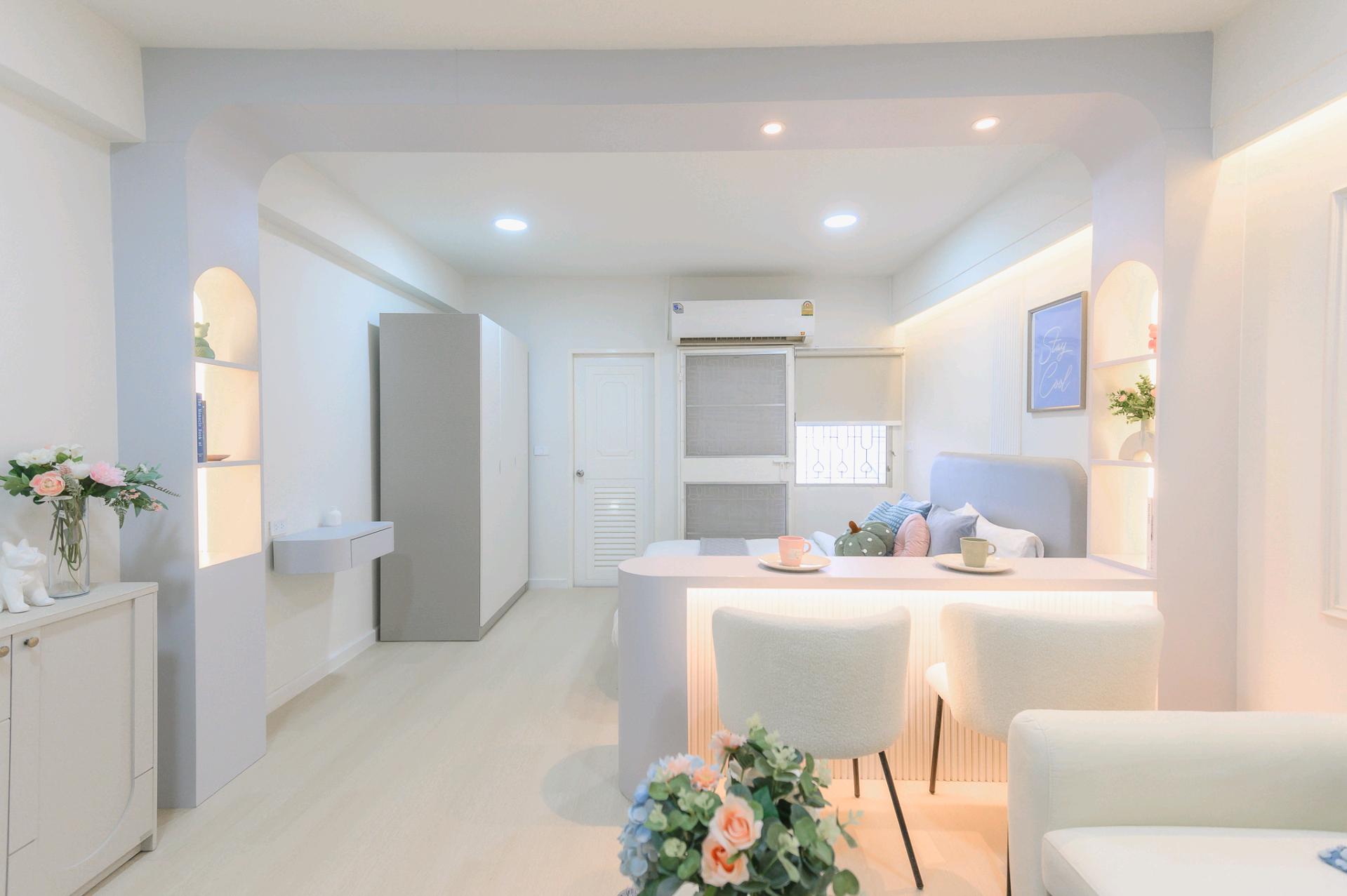 Condo for sale Duliya Place  Built-in furniture throughout the room, ready to move in.