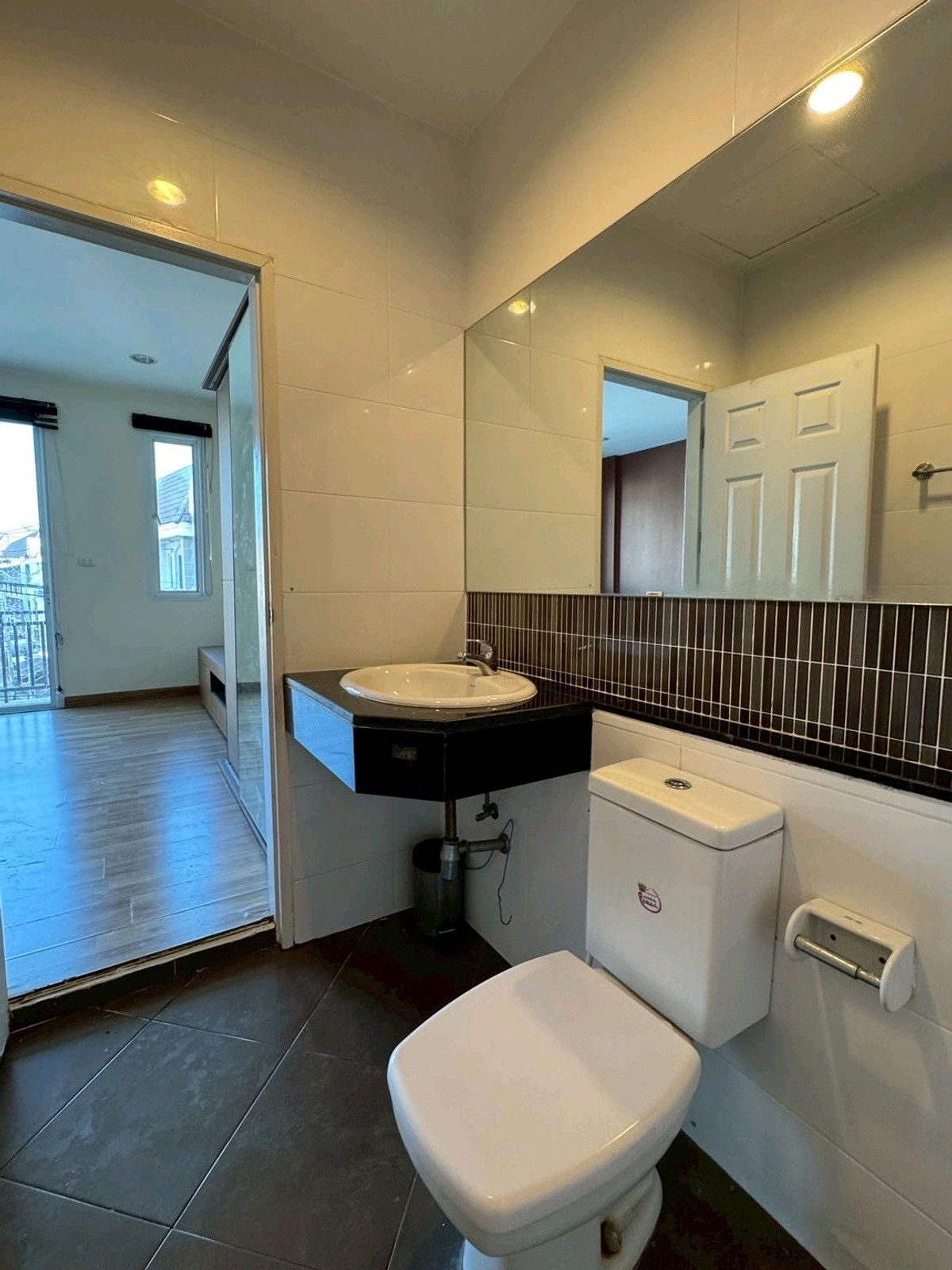 ขายทาวน์โฮม/SALE✨ หมู่บ้านพรีเมี่ยมเพลส เอกมัย-รามอินทรา (Premium Place Ekkamai-Ramindra) – รูปที่ 3