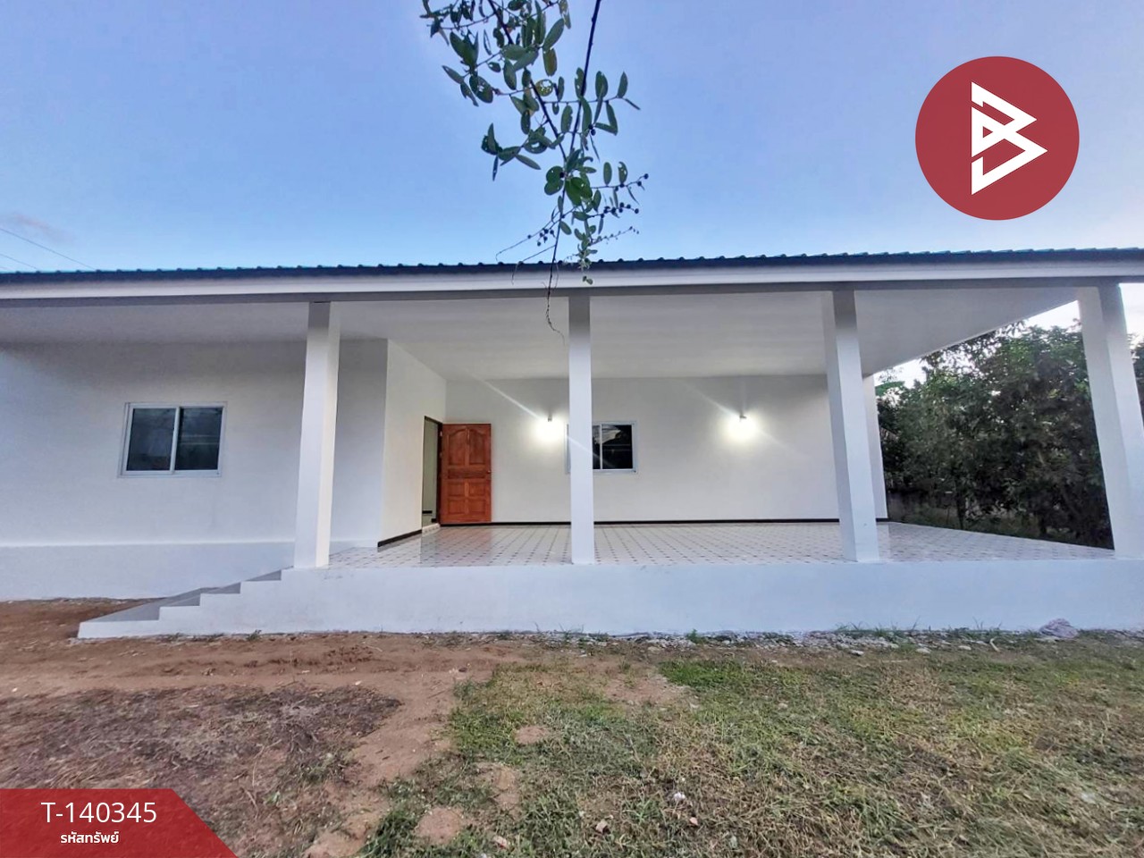 Single-storey detached house for sale, area 1 ngan 7 sq m, Sai Ngam, Kamphaeng Phet. Single-storey detached house for sale, area 1 ngan 7 sq m, Sai Ngam, Kamphaeng Phet.