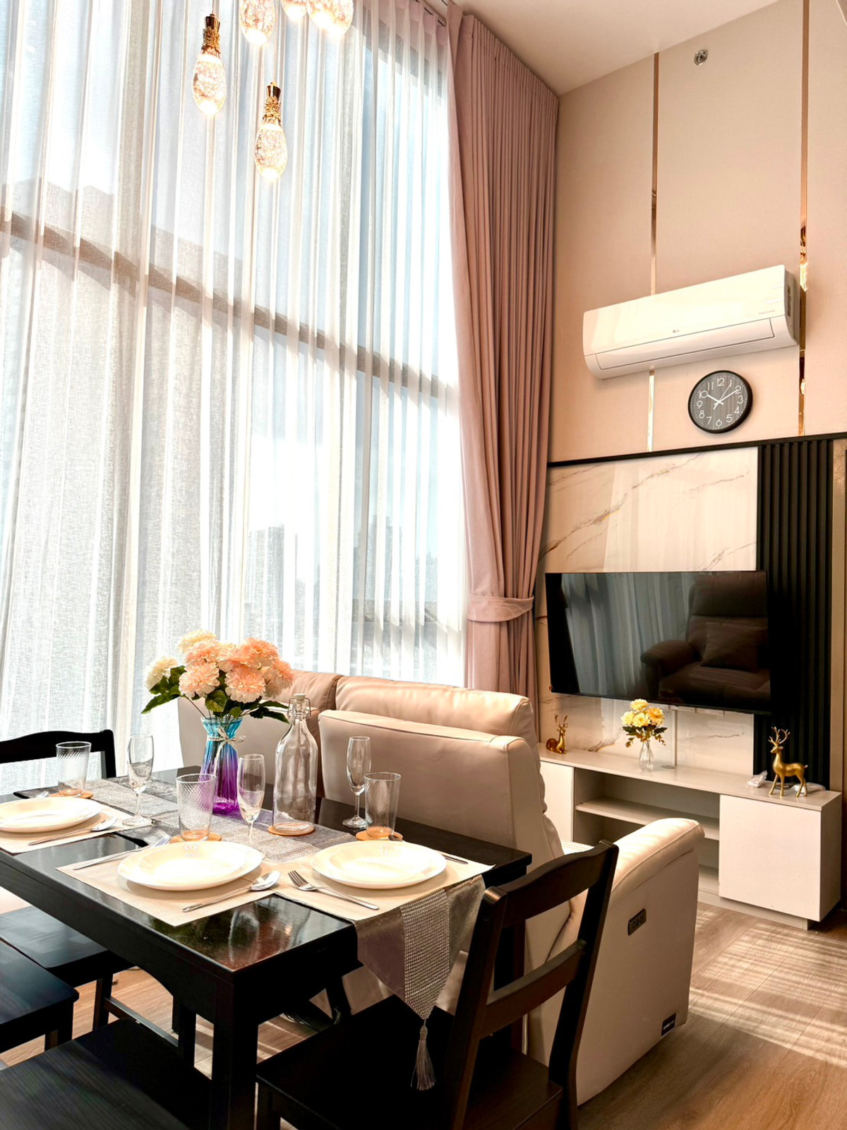 KnightsBridge Space Sukhumvit - Rama 4 Corner unit KnightsBridge Space Sukhumvit - Rama 4 Corner unit