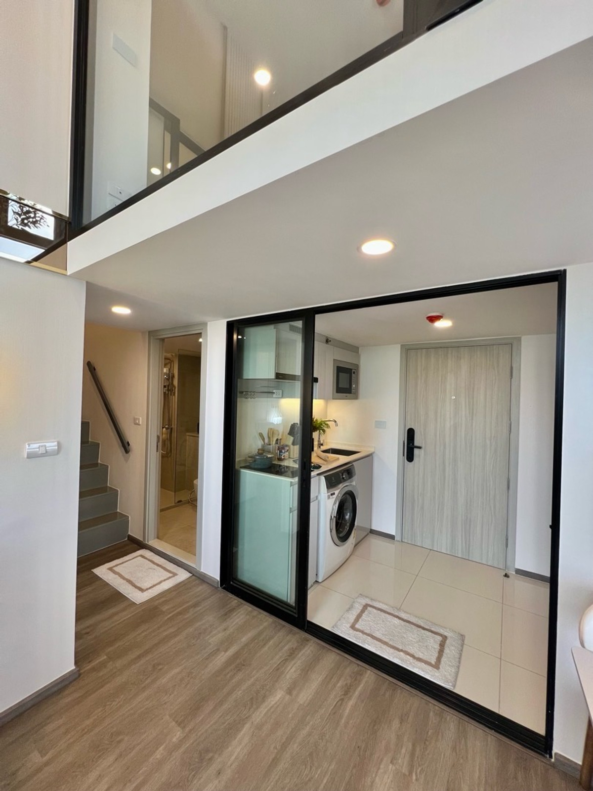 So origin kaset, new room, 1st hand, last lot of the project, condo next to Kasetsart University. So origin kaset, new room, 1st hand, last lot of the project, condo next to Kasetsart University.