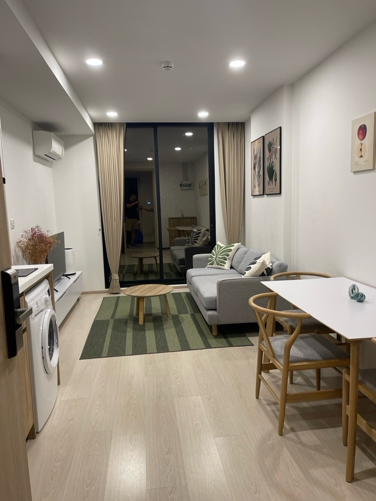 🔥ให้เช่าด่วน🔥 Noble Ambience Sukhumvit 42 คอนโดพร้อมอยู่ ใกล้ BTS เอกมัย เพียง 350 เมตร ทำเลสุขุมวิทสุดคุ้ม