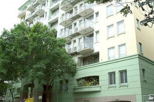 💸 Only 15,000/month! Raintree Villa Thonglor, Studio room, garden view, has washing machine, ready to move in.