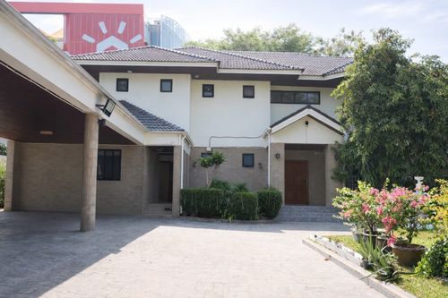 House For Rent at Pridi Phanomyong 42 with private pool** 5beds 5baths + maid room 