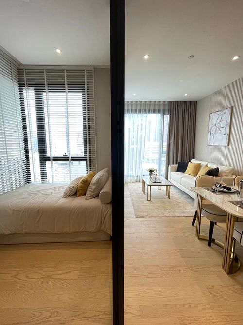 2 Bedrooms New Series  แต่งครบ ฟรีส่วนกลาง 3 ปี  Ashton Asoke Rama 9