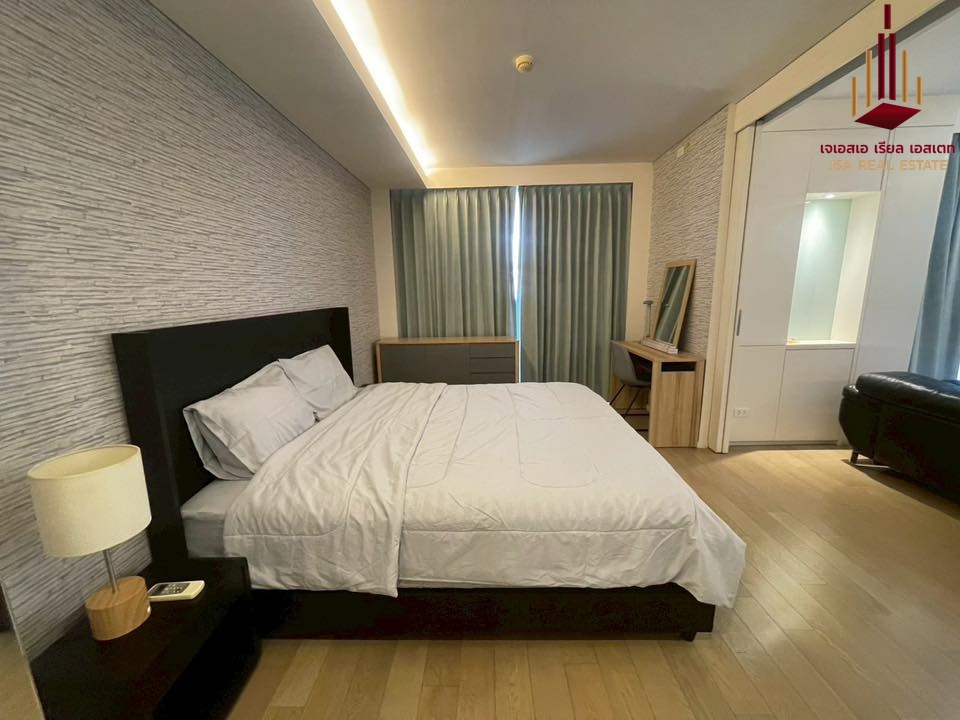 ✨ For Rent: Mode Sukhumvit 61   Condo ✨  💰 Only 38,000 THB/month