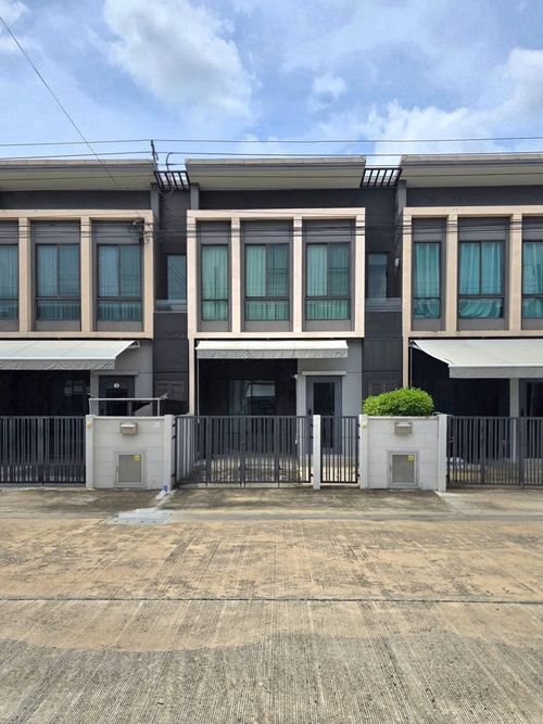 ให้เช่า Pleno สุขุมวิท–บางนา บ้านสวย ทำเลดี ติดถนน Main เข้า-ออกสะดวก พร้อมอยู่