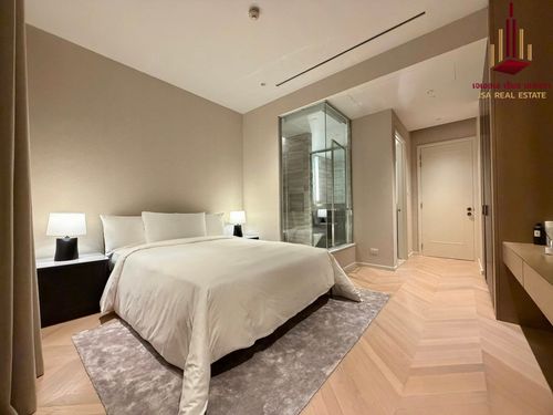 ✨ For Rent: Four Seasons Private Residences Condo ✨  💰 Only 250,000 THB/month