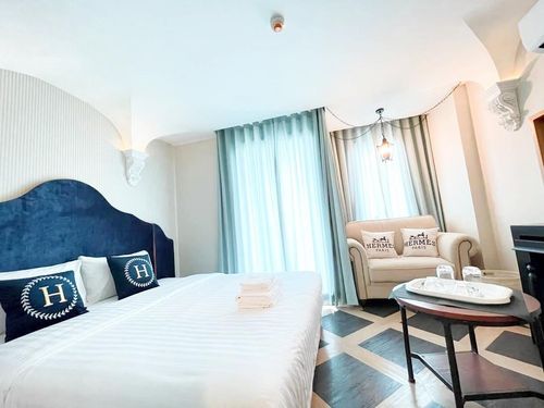 Condo for Sale: Espana Condo Resort Pattaya | Sea View | Great Price |  Near Jomtien Beach