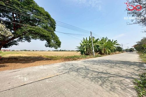 Land for sale, Road 340 Bang Bua Thong - Suphan Buri, area 21-3-89 rai, Lat Lum Kaeo, Pathum Thani.