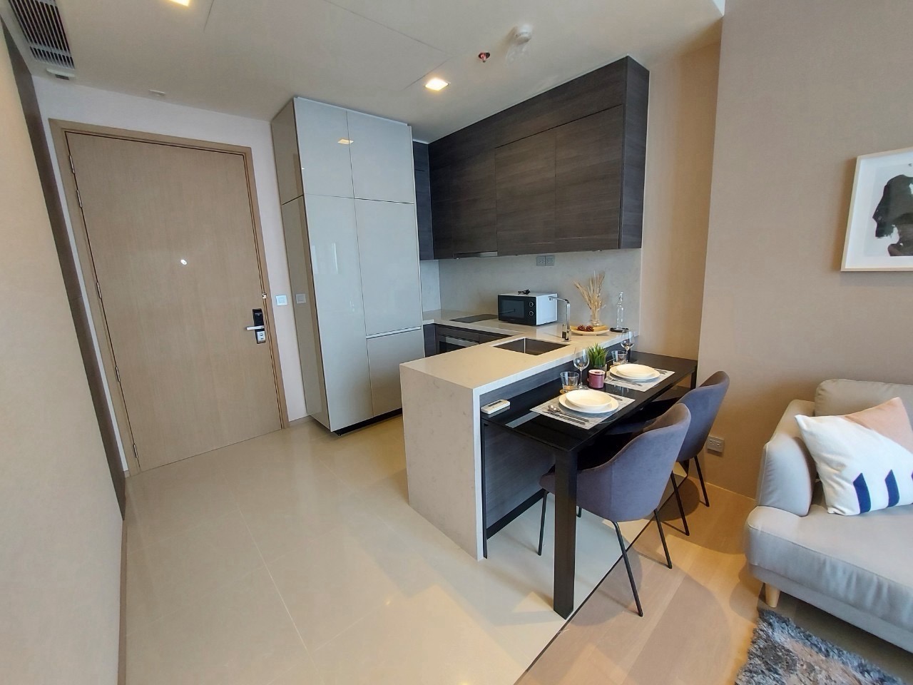 วิวสวย เฟอร์นิเจอร์และเครื่องใช้ไฟฟ้าครบ | Ready to movein พร้อมปล่อยเช่า สนใจโทร 0642369536
