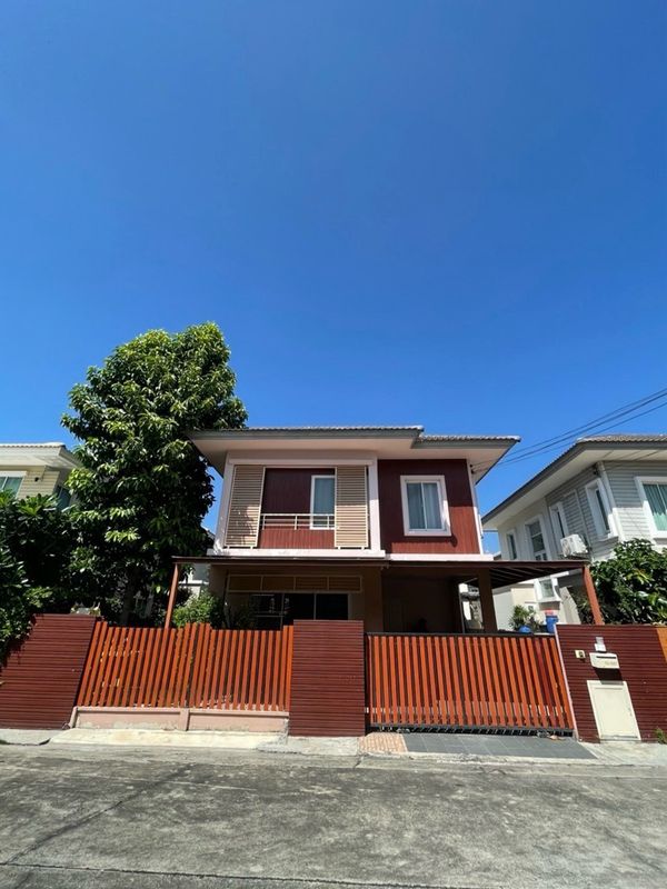 3Bedroom House near Bang Yai Market, Bang Yai Center District, and Central Westgate.