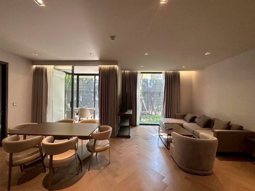 Condo for rent: The Reserve 61 Hideaway (101 sq m.), low rise luxury condo in the heart of the city.