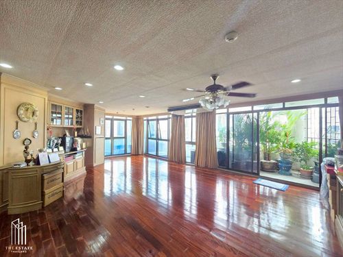 For sale The Waterford Park Sukhumvit 53 ห้องกว้าง 162.13  sq.m. ทำเลทองหล่อ @20,000,000 Baht