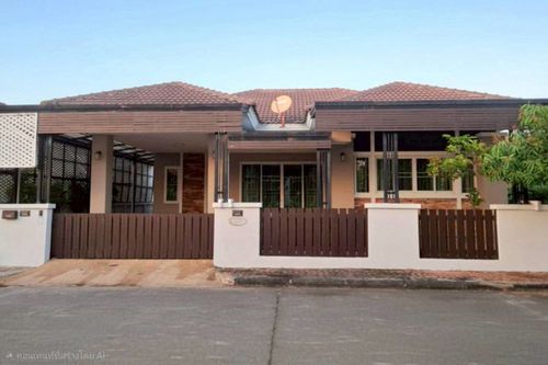 Single house for sale One-story house, Ornsirin Village, 3 bedrooms, 2 bathrooms, San Pu Loei Subdistrict, Doi Saket District, Chiang Mai Province.