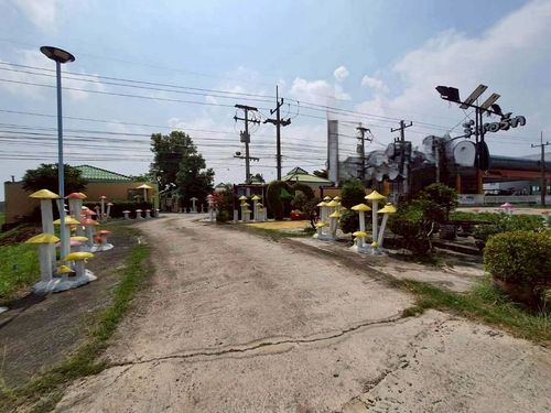 Resort for sale, area 1 rai 3 ngan 88 square wah, income 100,000 baht per month, Sam Mueang Subdistrict, Sida District, Nakhon Ratchasima Province.