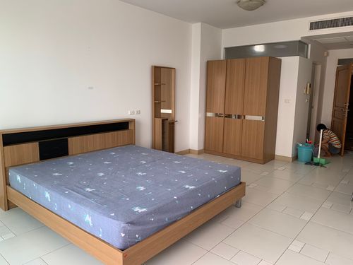 P-47361 River View Studio at Supalai River Place: Iconsiam Nearby, 9,500 THB! Line Id: @easythaihome 085-592-2897