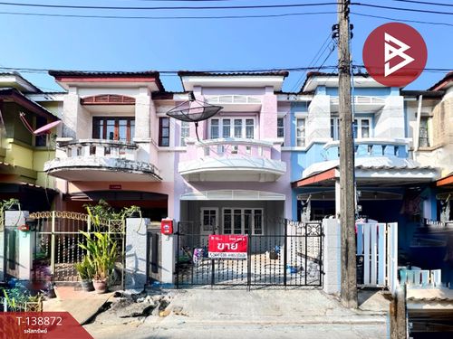 Townhouse for sale Parichat Village 345, Bang Khu Wat, Pathum Thani