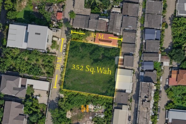 Large plot of land, close to MRT, only 2 km. 🔥 Empty land 352 sq.w. Soi On Nut 53 / (for sale), Land 352 sq.w. Onnut 53 / 352 sq.w. (FOR SALE) FON271