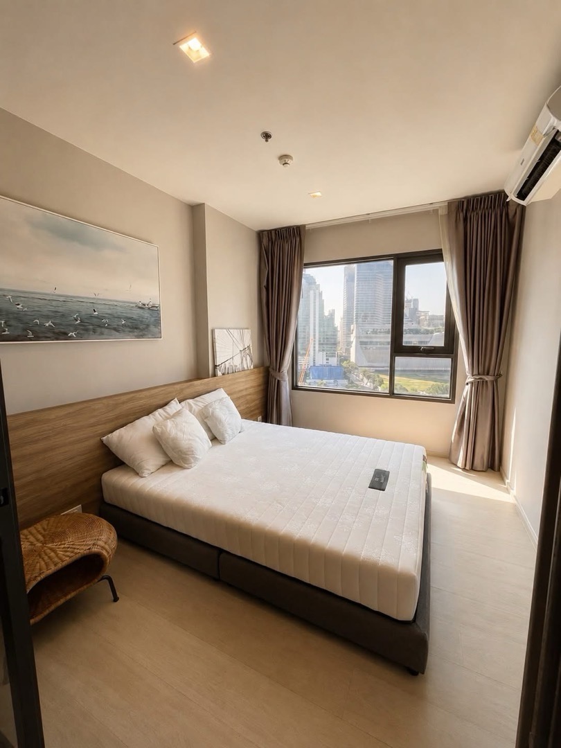 ✨ Rare Unit วิว Central Embassy เต็มตา | Walk-in Closet | พร้อมอยู่

🔥 ห้องสวยตรงปก ทำเล Prime ใจกลางสุขุมวิท 

🏙 Life One Wireless | ใกล้ BTS เพลินจิต
🌐 ฟรี Wi-Fi