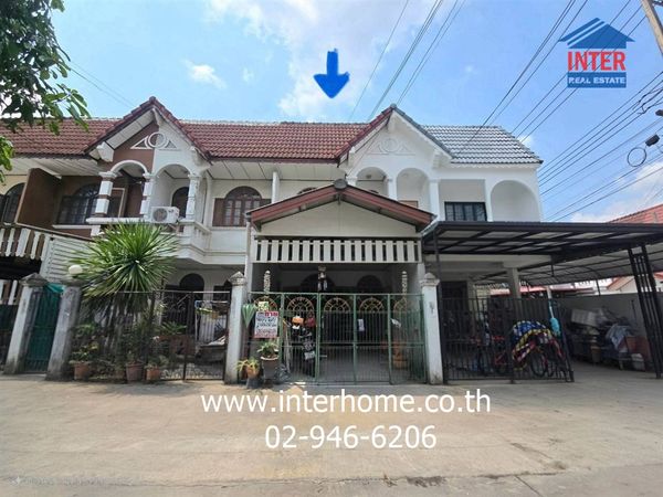 Townhouse, 2 floors, 16 sq m. Townhouse, Soi Phraya Suren 40. Phraya Suren Road, Khubon Road, Panya Inthra Road Ramindra Ring Road, Khlong Sam Wa District, Bangkok